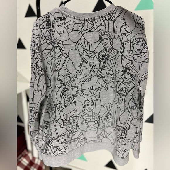Disney Princes Crewneck - Oh My Disney Size L - Picture 2 of 3